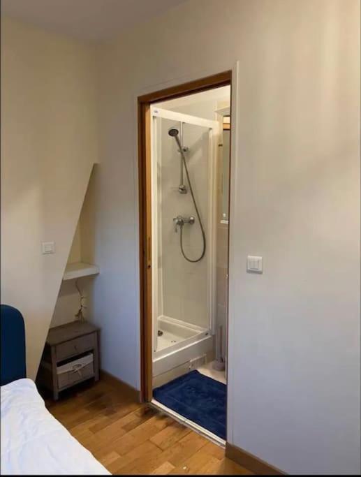 Quiet And Spacious Apartment Near Champs Elysees Paris Exterior photo